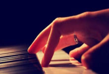 詹姆斯26分鲍威尔20+3 大胜快船迎三连胜.